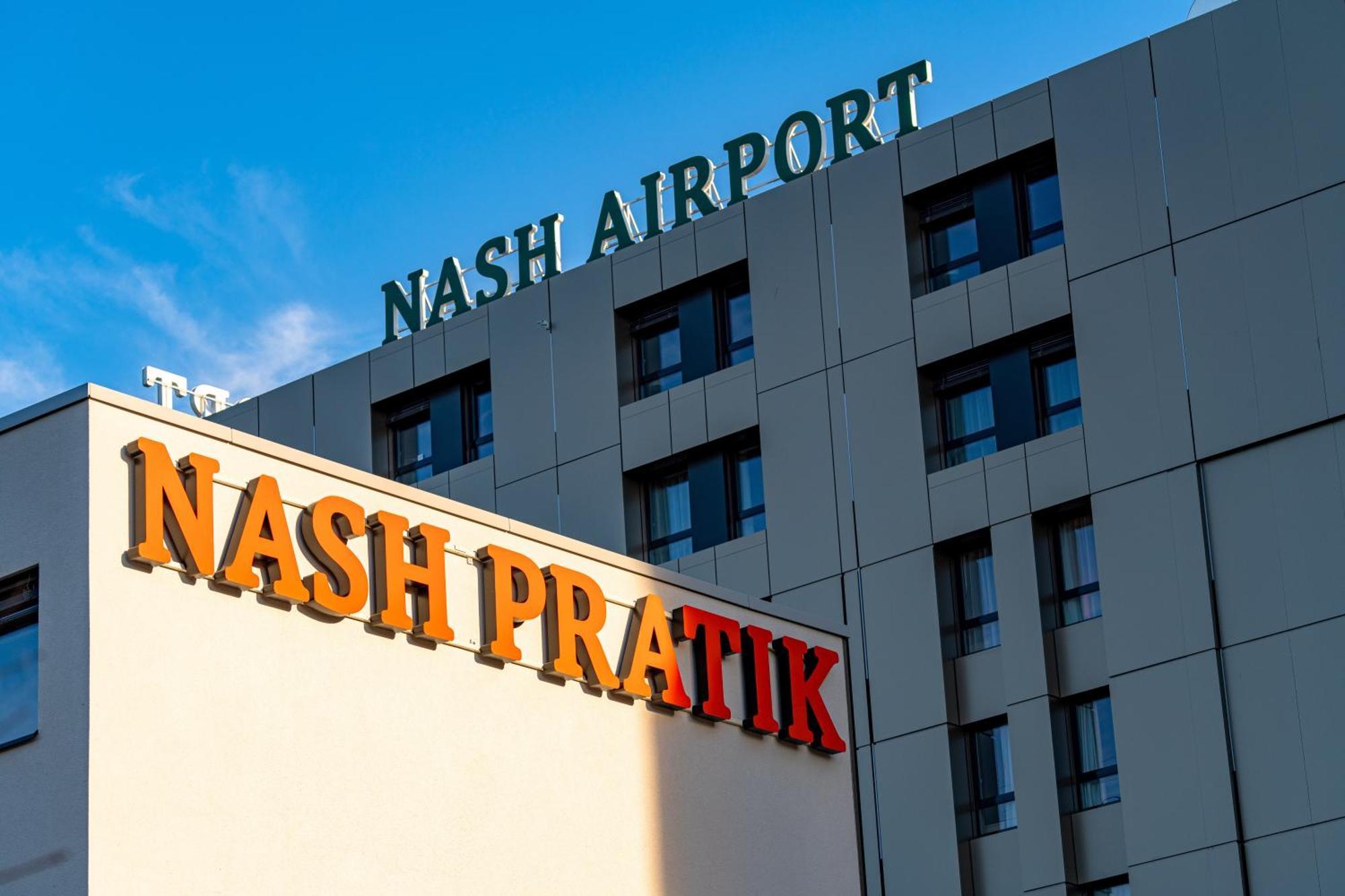 Hotel Nash Pratik