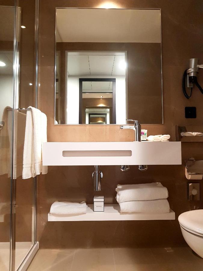 Hotel Nash Pratik